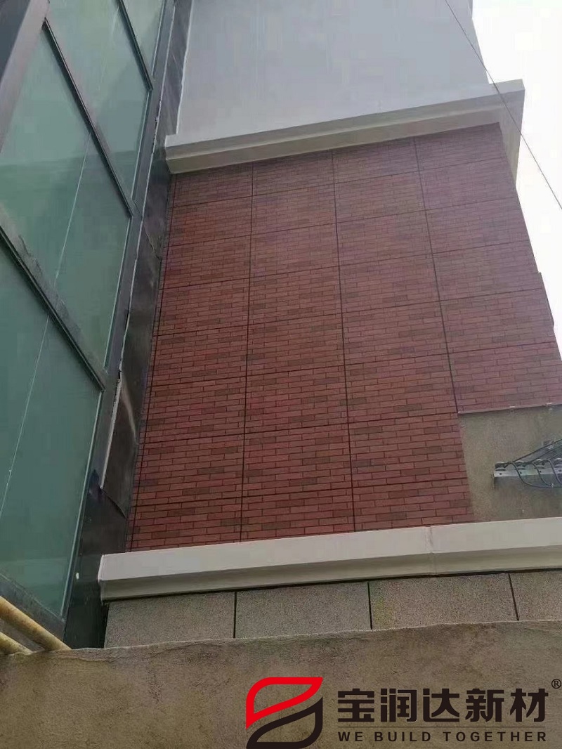 鄭州工業(yè)技師學院實訓樓巖棉真石漆一體板